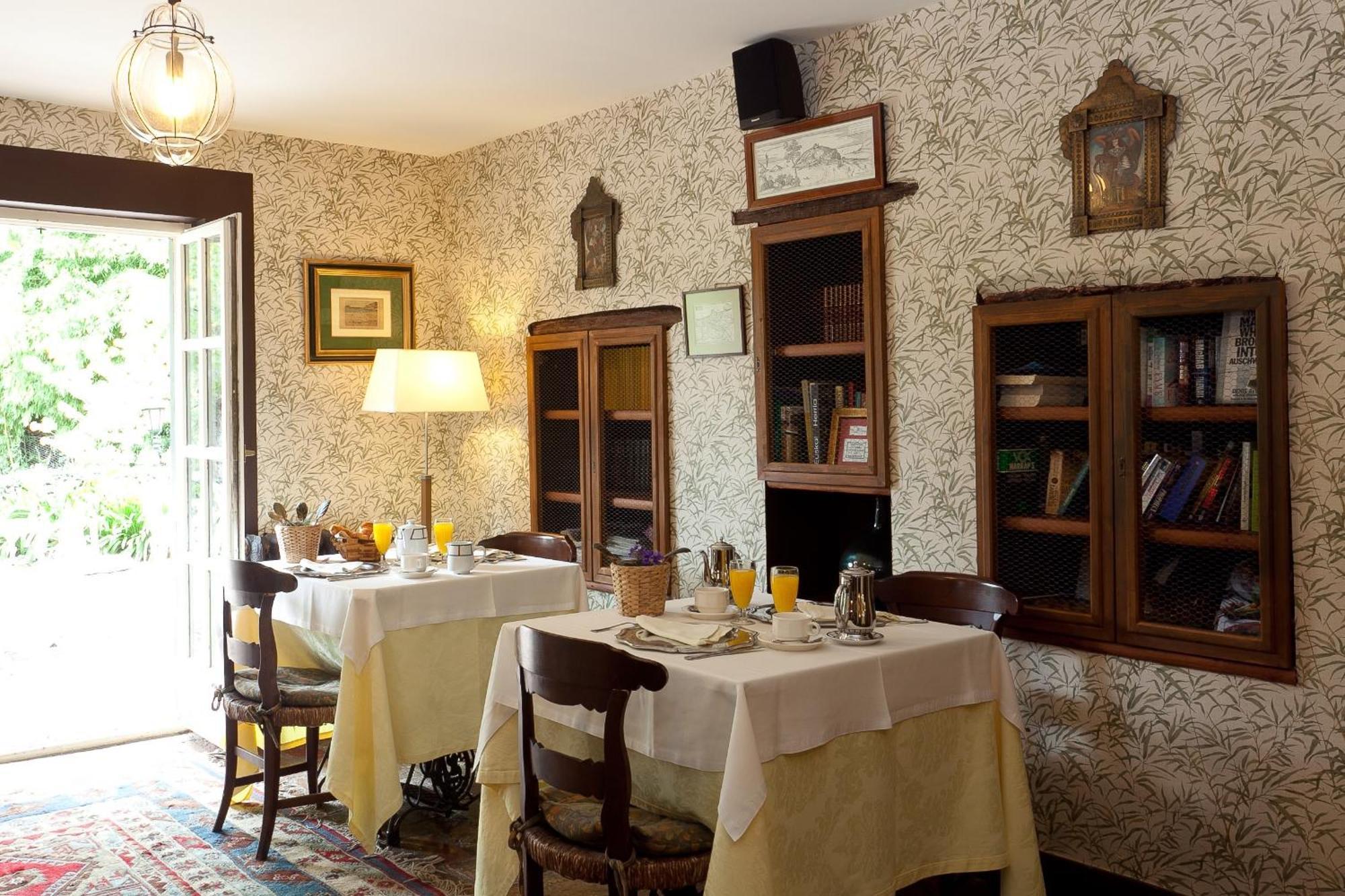 Hotel Zubieta Lekeitio Luaran gambar