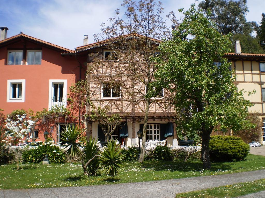 Hotel Zubieta Lekeitio Luaran gambar